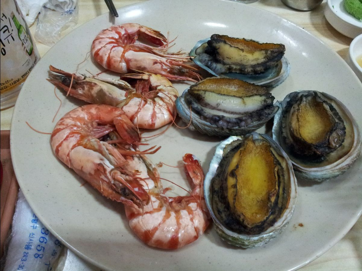 Seafood dinner11
